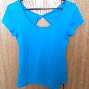 Teal Ambiance Apparel t-shirt juniors L
